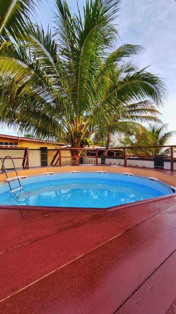 Aqil Beach Inn Маранг Екстериор снимка